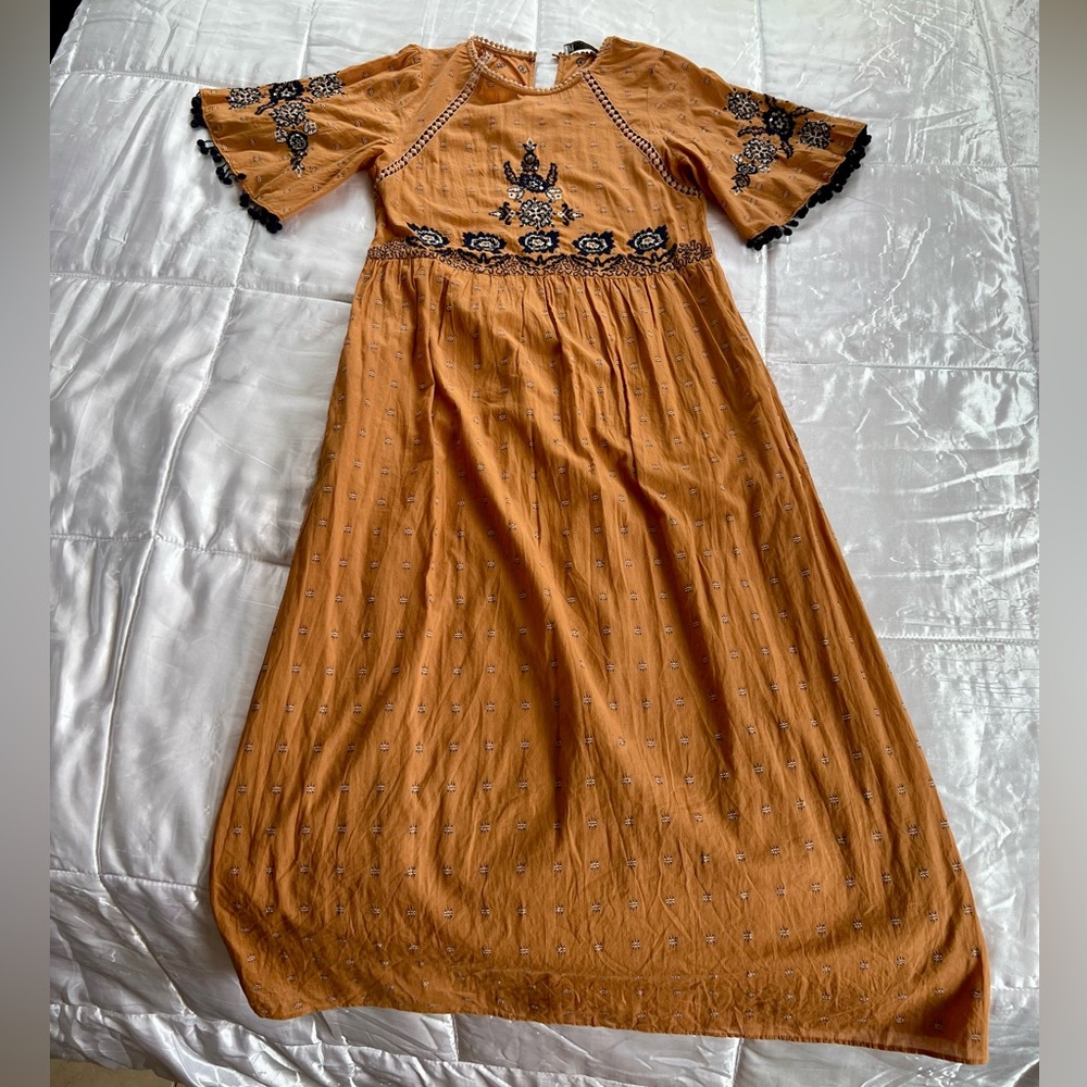 Zara TRF Woman Embroidered Mustard Midi Dress - Picture 3 of 15